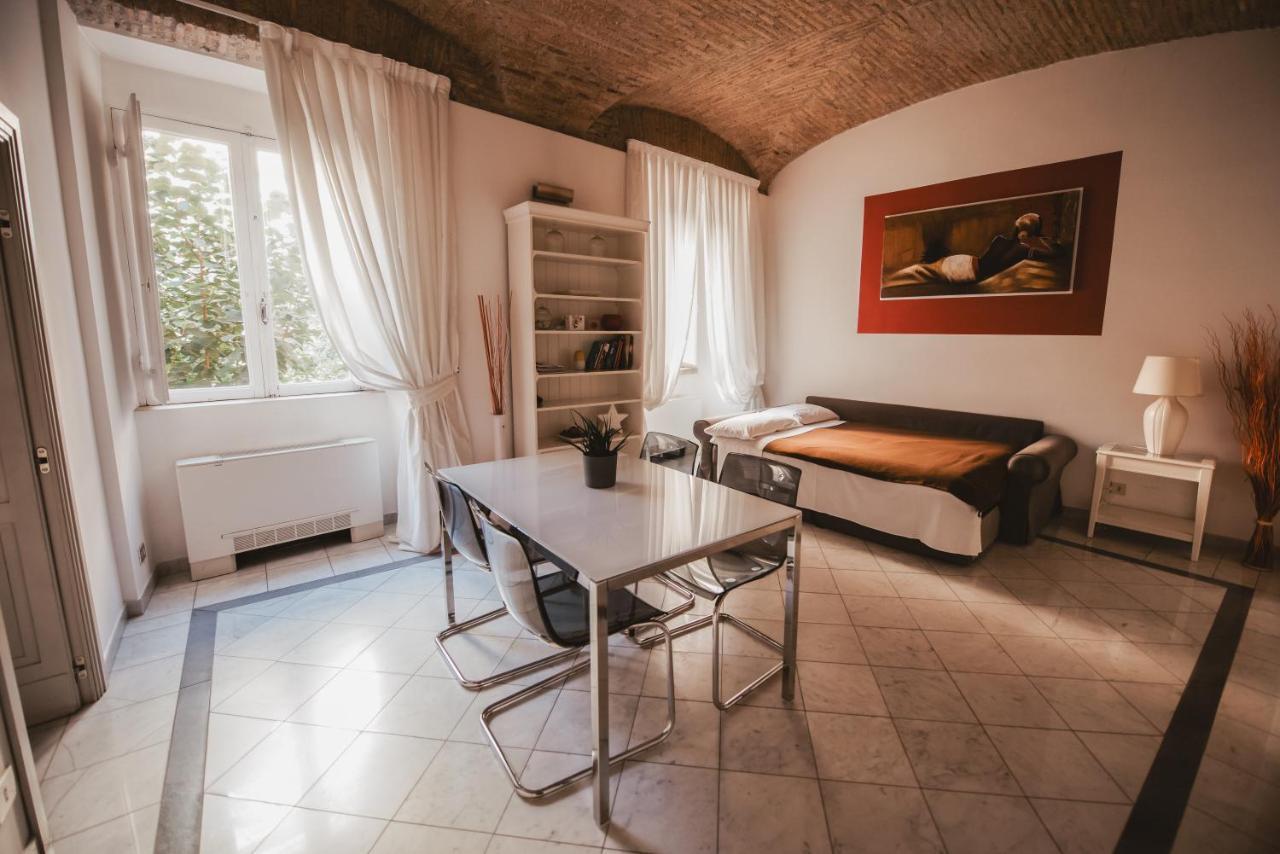 Trevi 86 Apartment โรม ภายนอก รูปภาพ